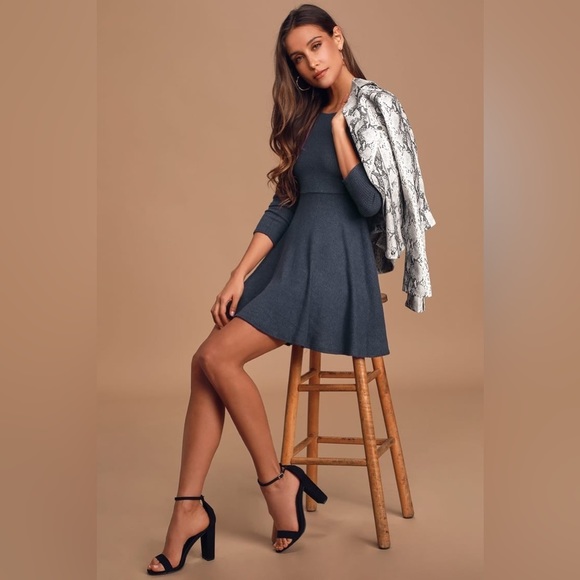 Lulus Dresses & Skirts - Lulus Fit and Flare Skater Dress